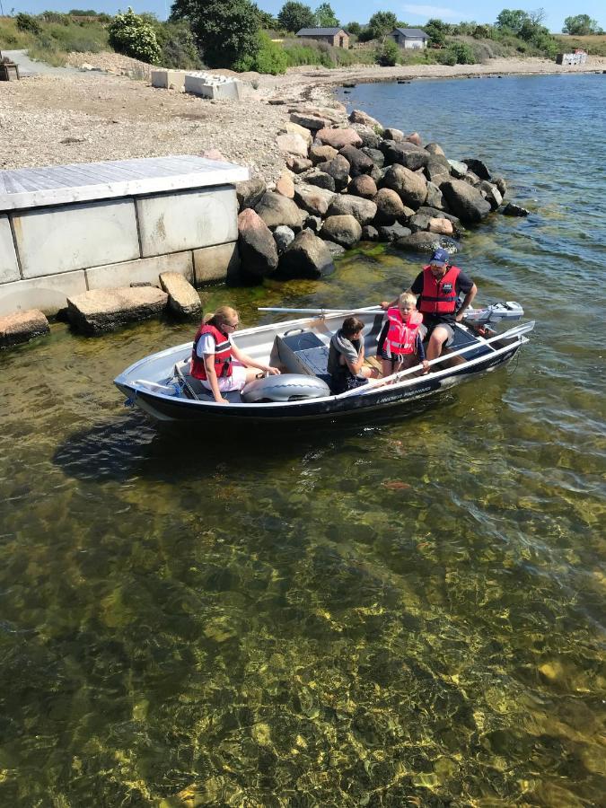 Stenkustens Hamn Borgholm Exteriér fotografie